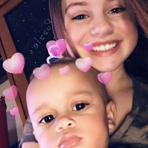 Meet your Posher, Mackenzie sue